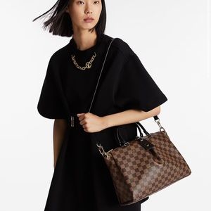 Louis Vuitton Odeon Tote MM